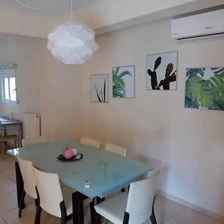 فيلة Mare Nea Iraklitsa